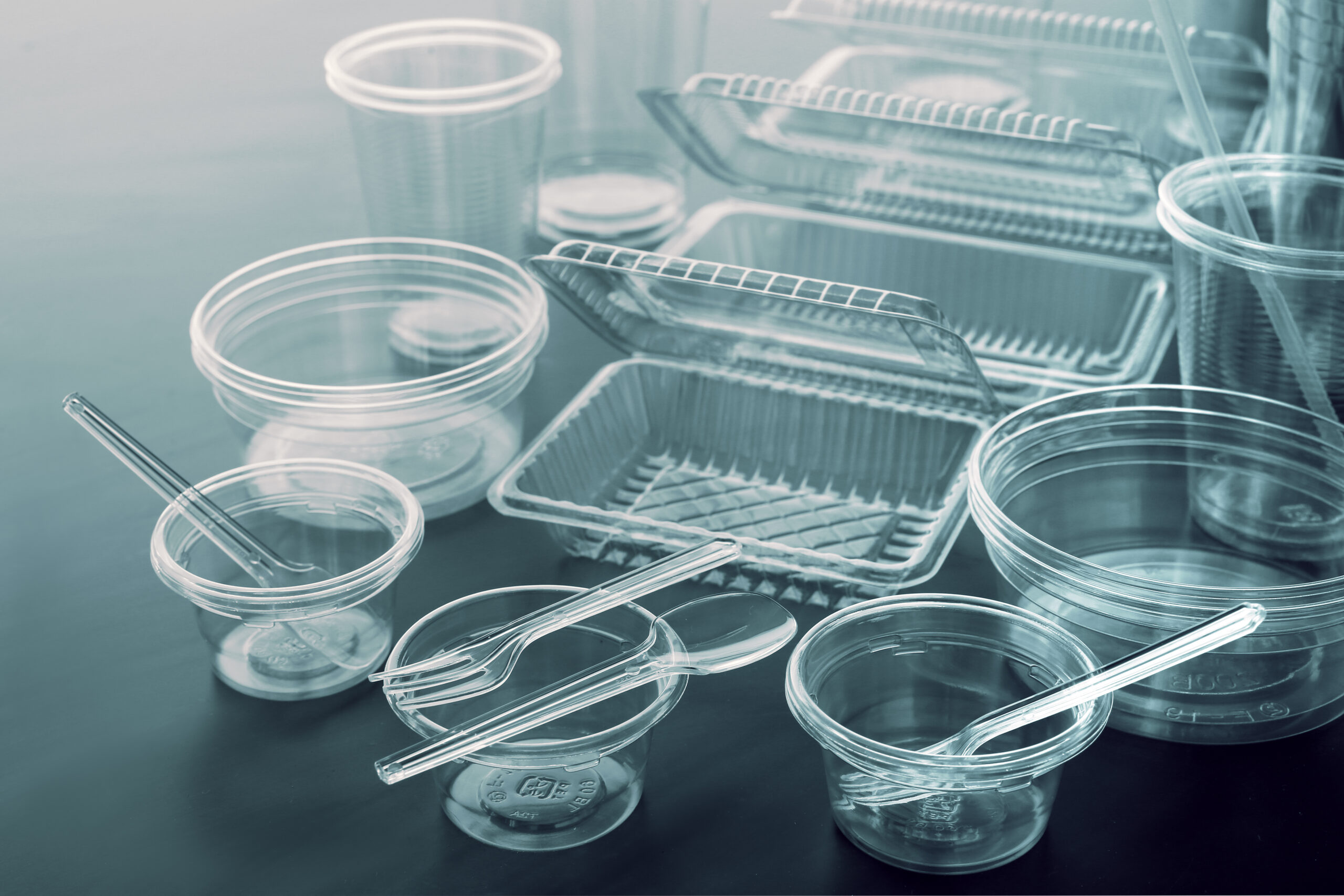 高透明／耐寒容器向けポリプロピレン