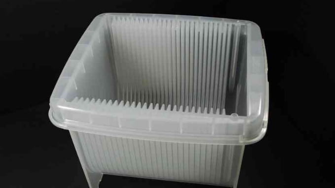 Clean Packaging Container Applications